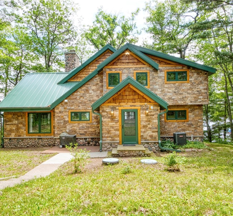 Residentialhouse for sale picture with an address of  14443W & 14447W Court Oreilles Lake Drive in Hayward and a list price of 1795000