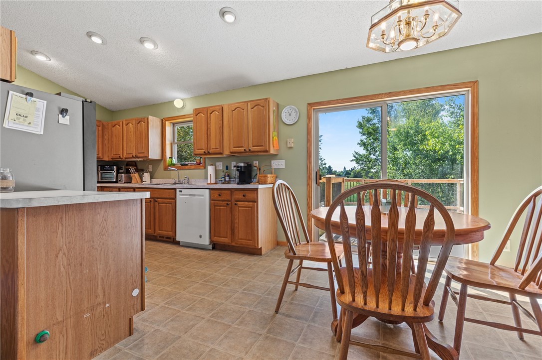 1575-60th-Amery-WI-54001-3