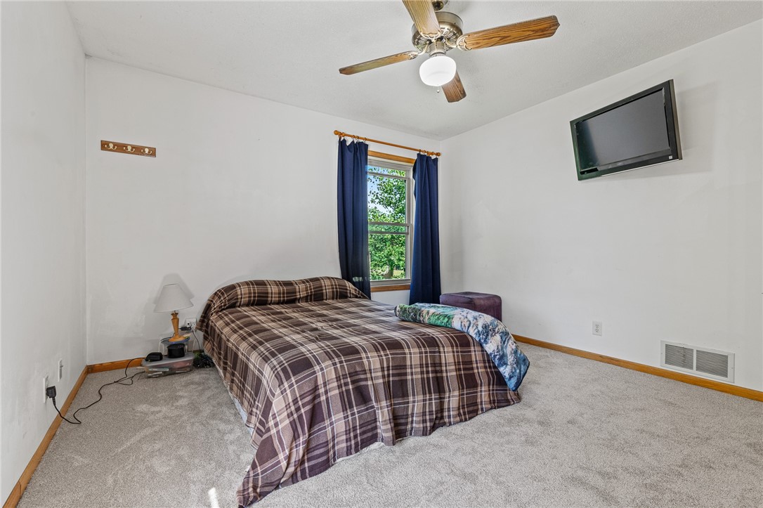 1575-60th-Amery-WI-54001-5