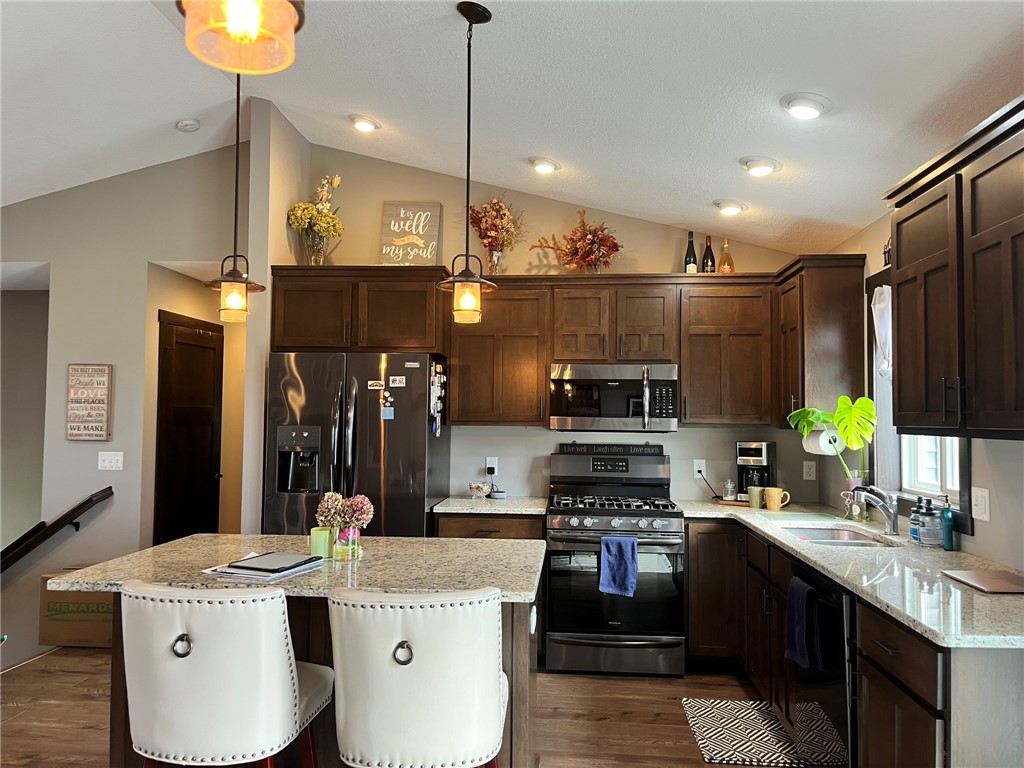 1642-Beaver-New-Richmond-WI-54017-1