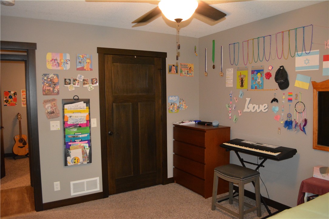 1642-Beaver-New-Richmond-WI-54017-3