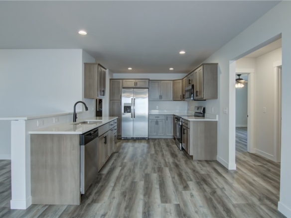 Residentialhouse for sale picture with an address of  1712 Dorret Road in Eau Claire and a list price of 242500