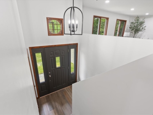 Residentialhouse for sale picture with an address of  1735 Highway 63  in New Richmond and a list price of 565000