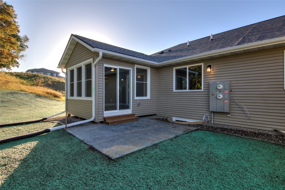 1765-11th-Menomonie-WI-54751-7