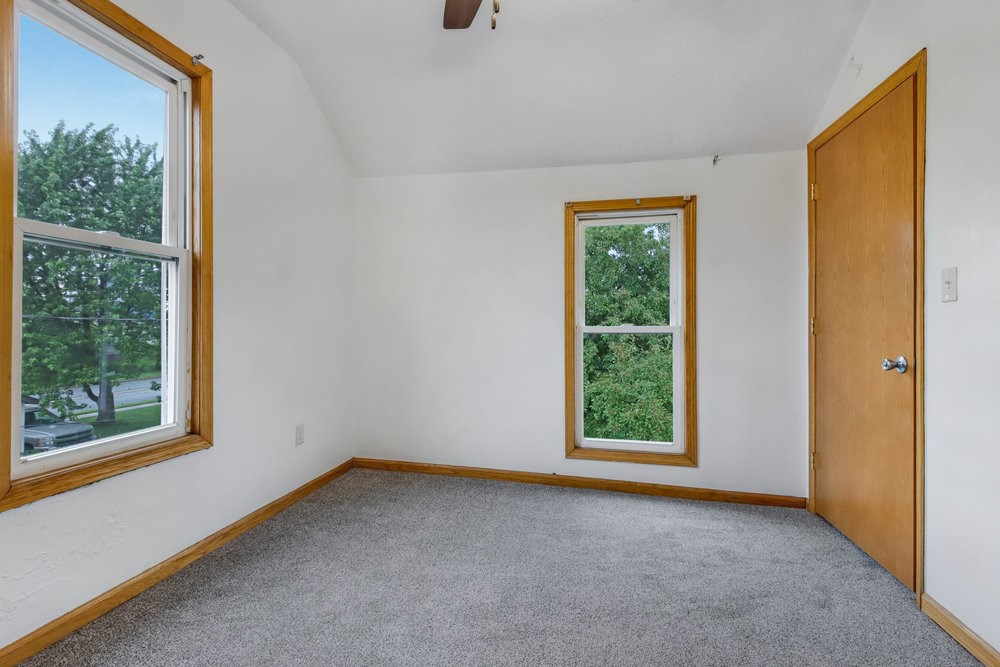 19-Gates-Rice-Lake-WI-54868-5