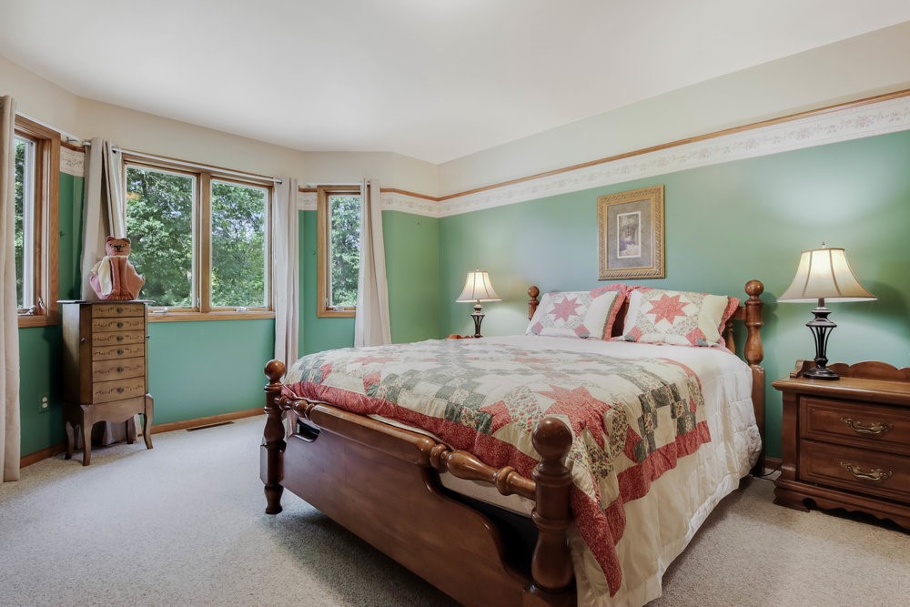 1952-16-12-Cameron-WI-54822-2