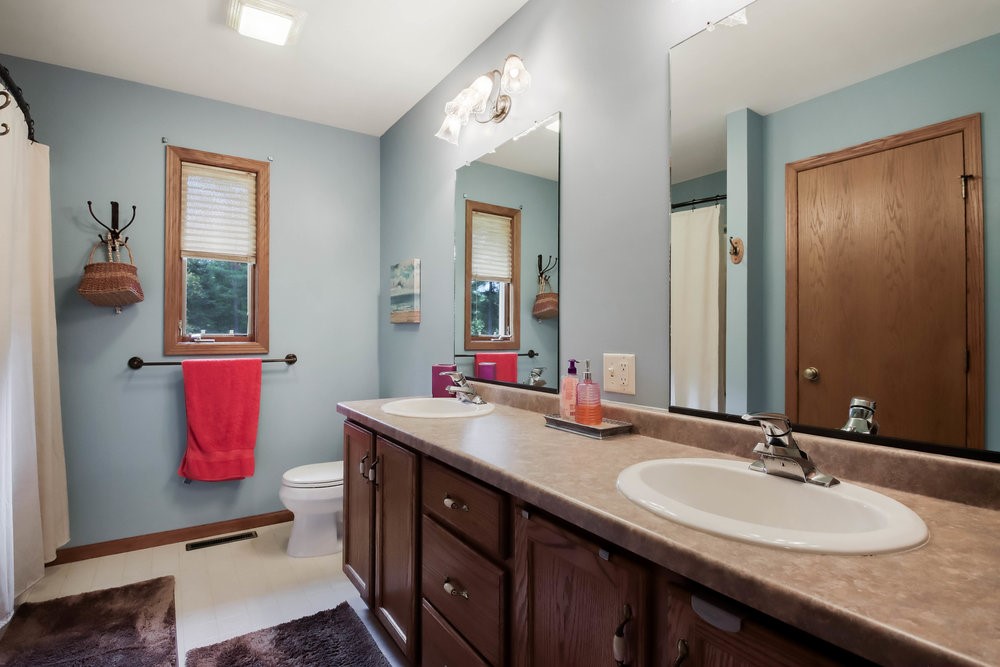 1952-16-12-Cameron-WI-54822-3