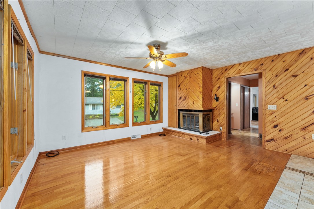 1953-Francis-Eau-Claire-WI-54703-3