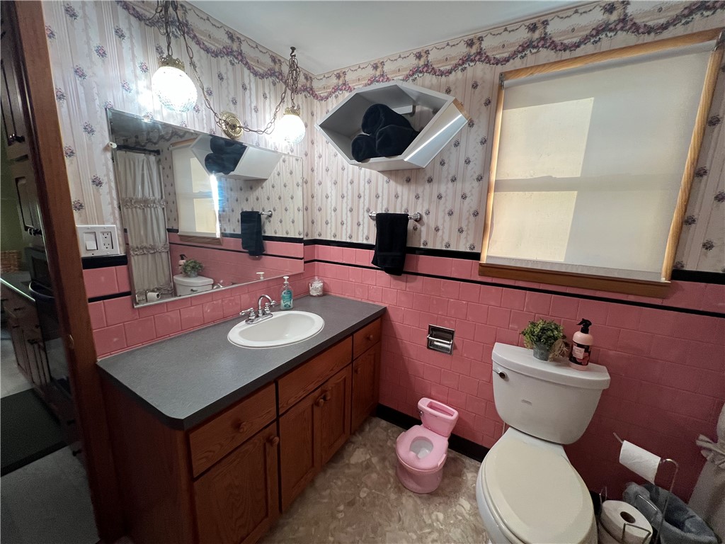 216-4th-Cornell-WI-54732-2