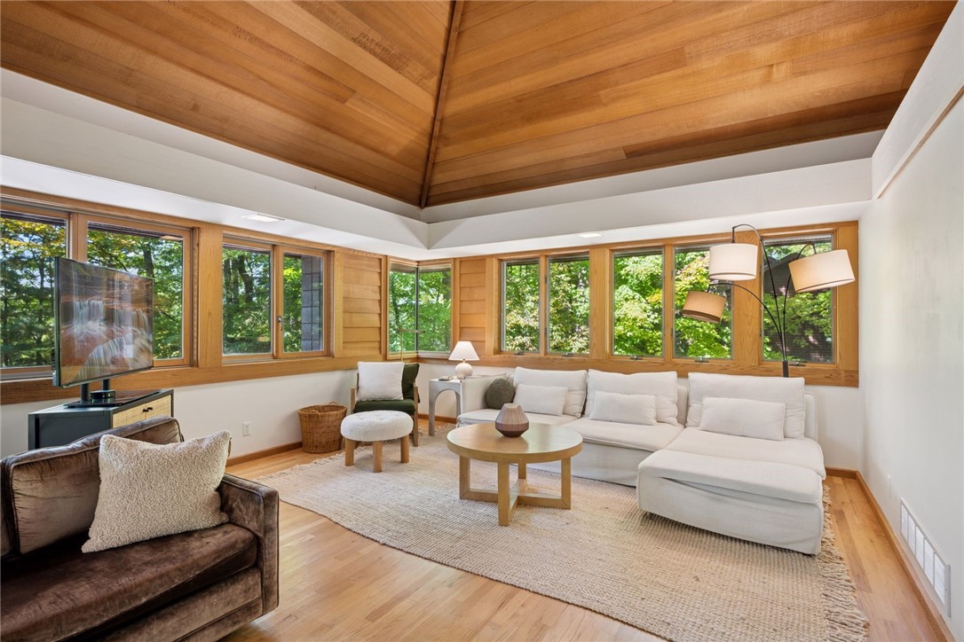 2261-20th-Comstock-WI-54826-1