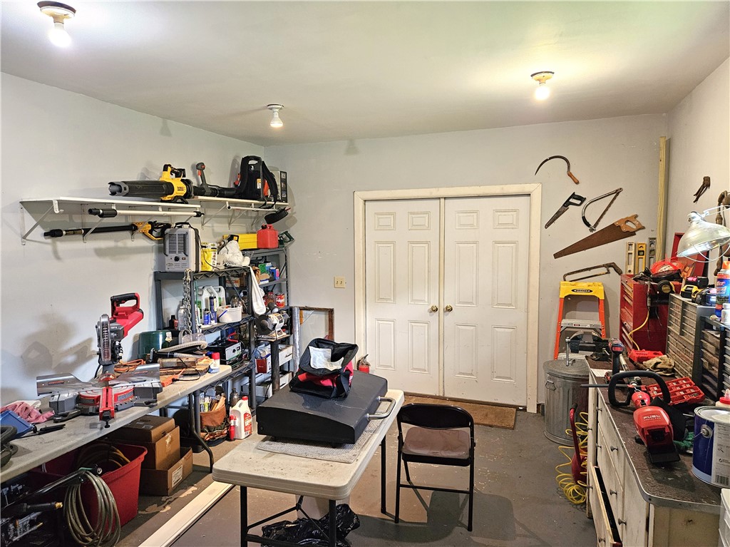 2277-20-34-Rice-Lake-WI-54868-8