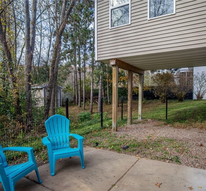 2523 Kenora Parkway Eau Claire WI 54703