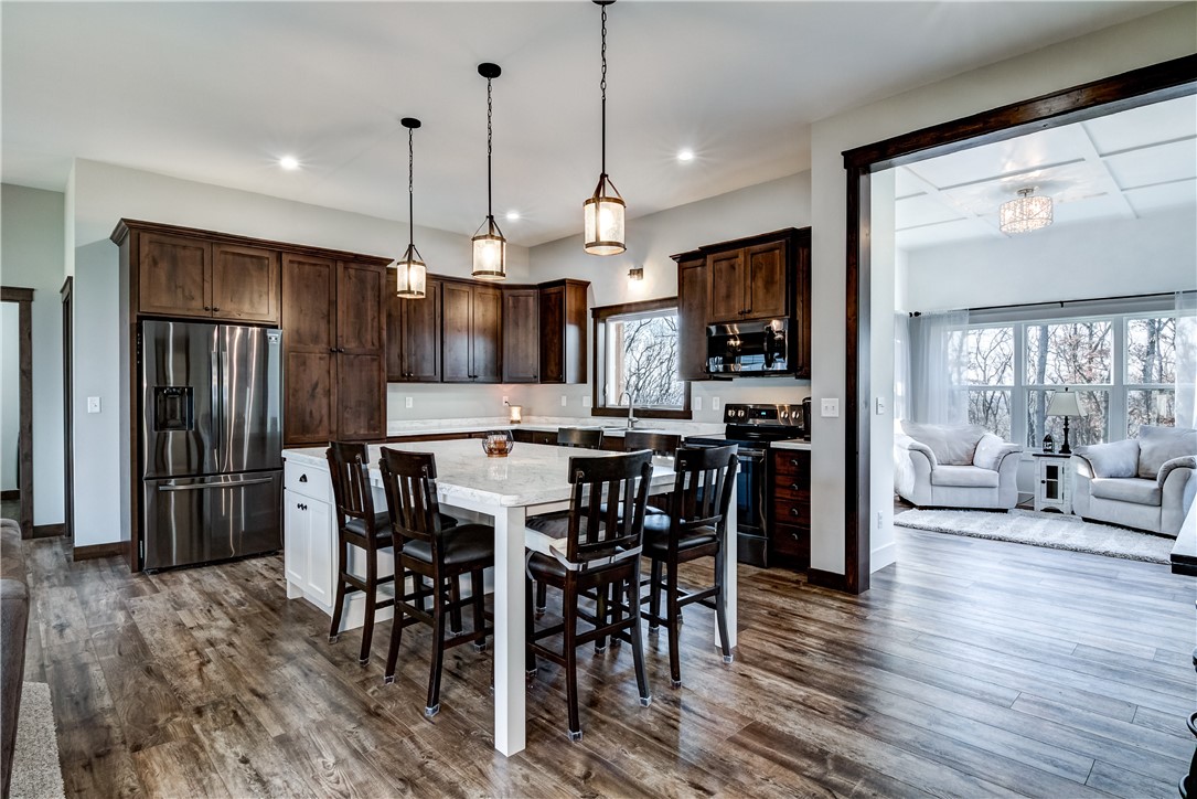 2686-33rd-Eau-Claire-WI-54703-2