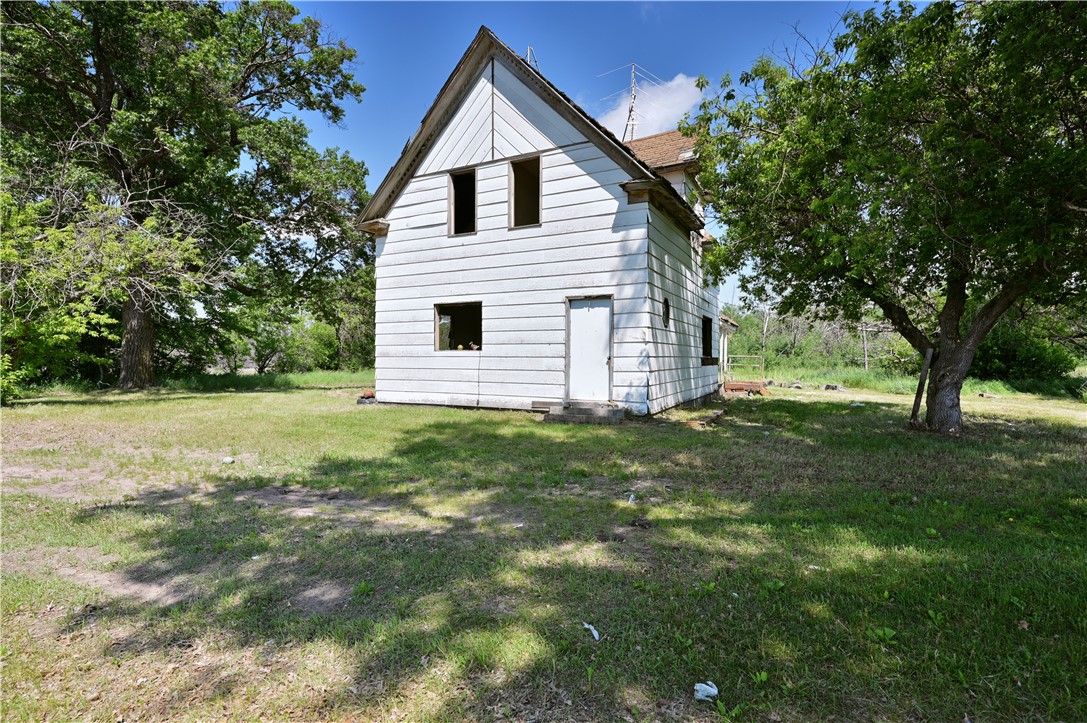 Wisconsin property for sale listing in Webster Residentialhouse for sale picture with an address of 26952 County Road FF in Webster and a list price of 85900