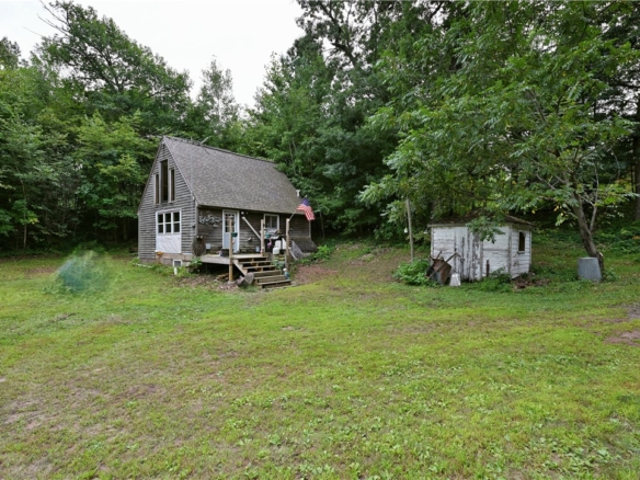Residentialhouse for sale picture with an address of  27490 County Road FF  in Webster and a list price of 375000