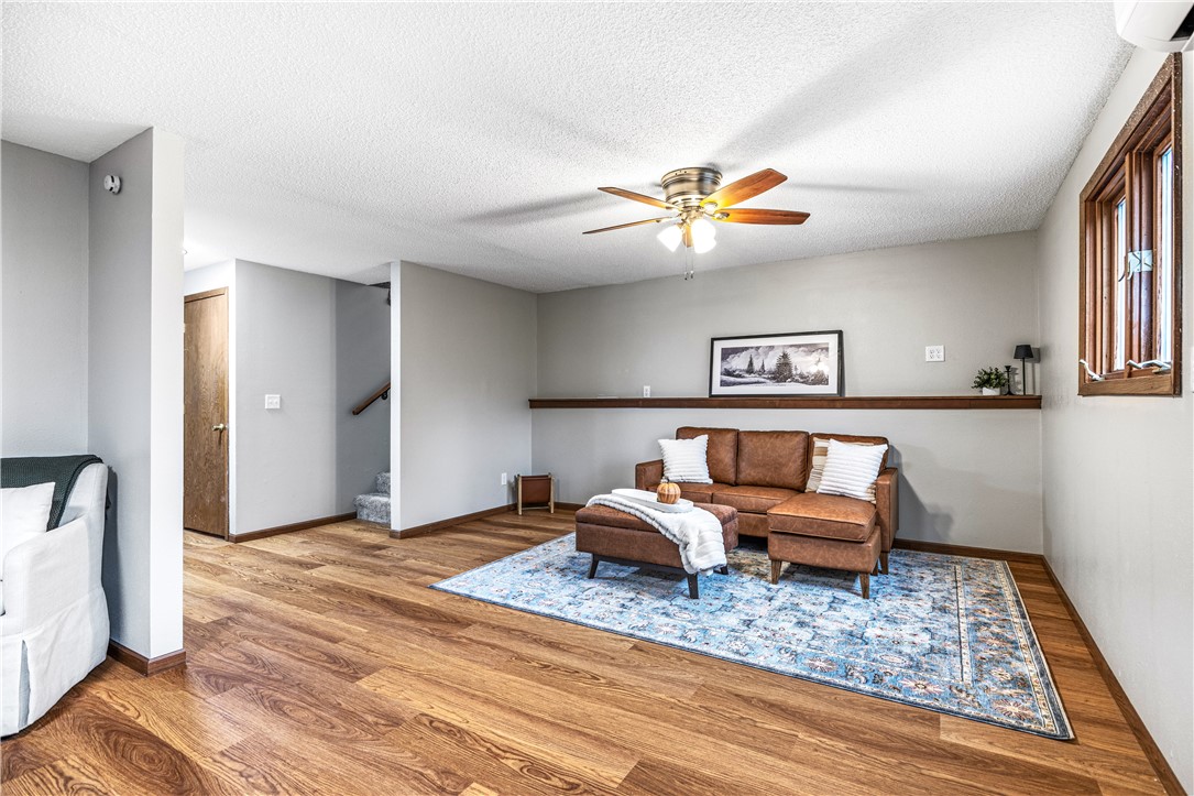 2950-Benrud-Eau-Claire-WI-54701-4