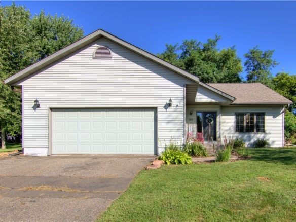Residentialhouse for sale picture with an address of  303 Jersey Lane in Elk Mound and a list price of 337900