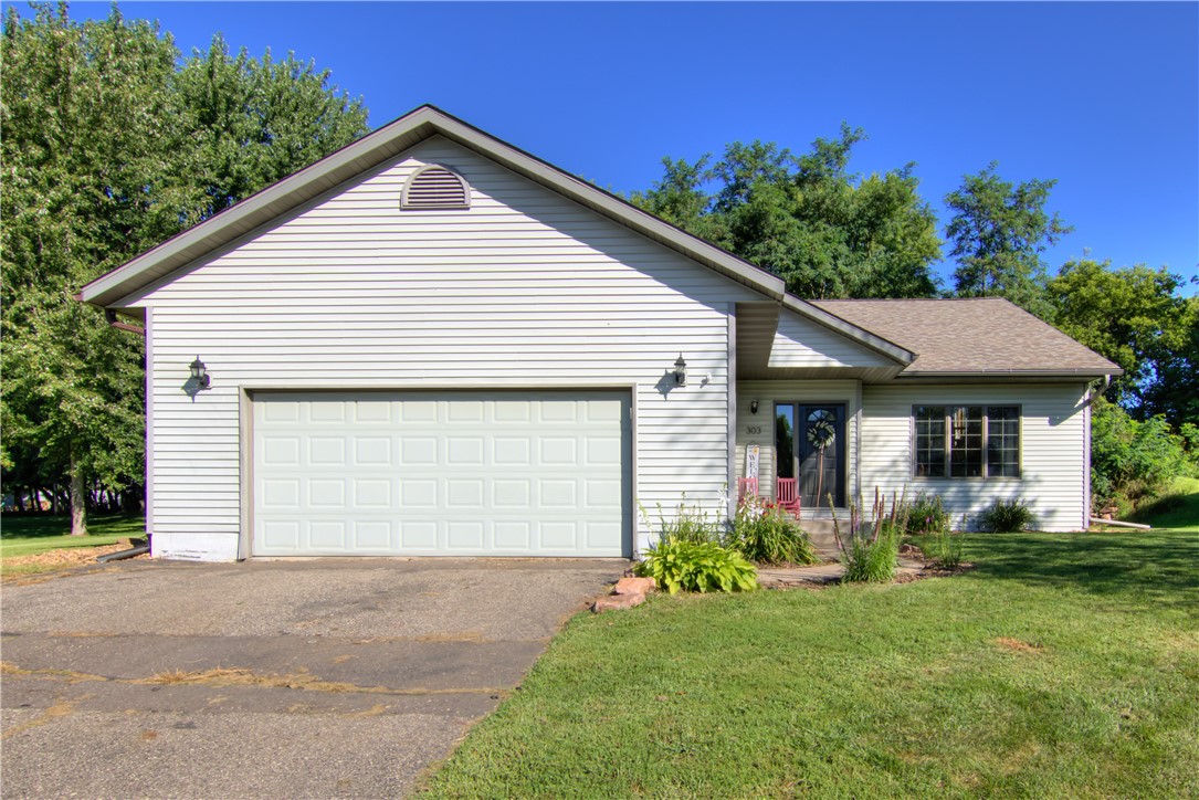 303 Jersey Lane Elk Mound WI 54739