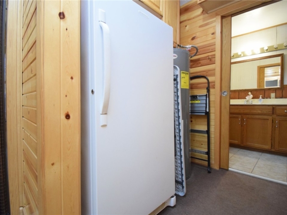 Residentialhouse for sale picture with an address of  31064 Pine Lane in Danbury and a list price of 600000