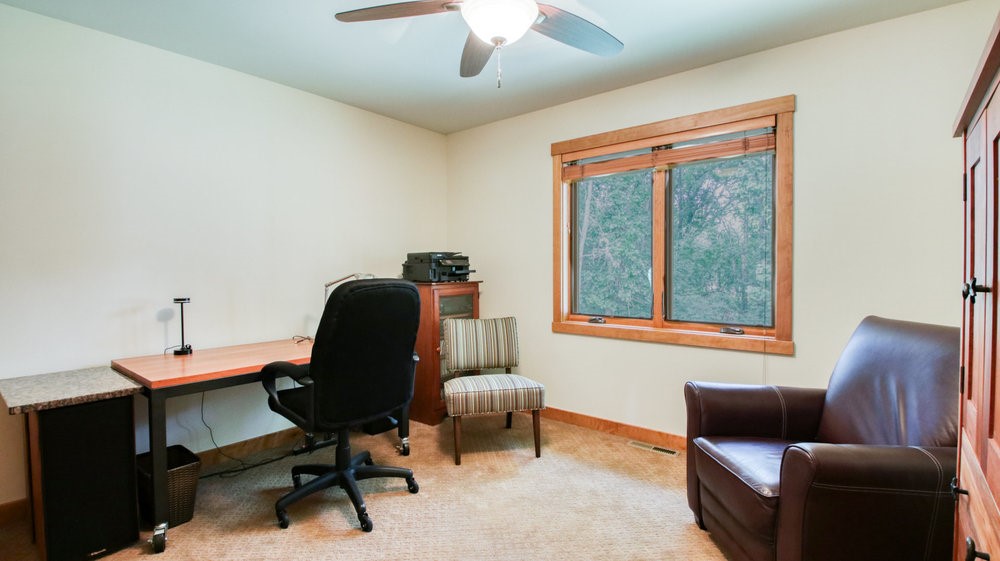 3122-Anric-Eau-Claire-WI-54701-3