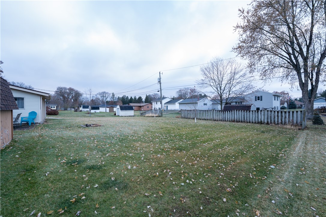 3136-Mitchell-Eau-Claire-WI-54703-7