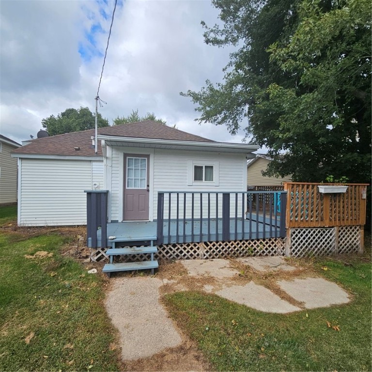 316 Scott Street Elmwood WI 54740
