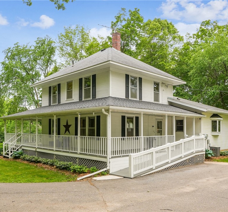 3220 50th Avenue Knapp WI 54749