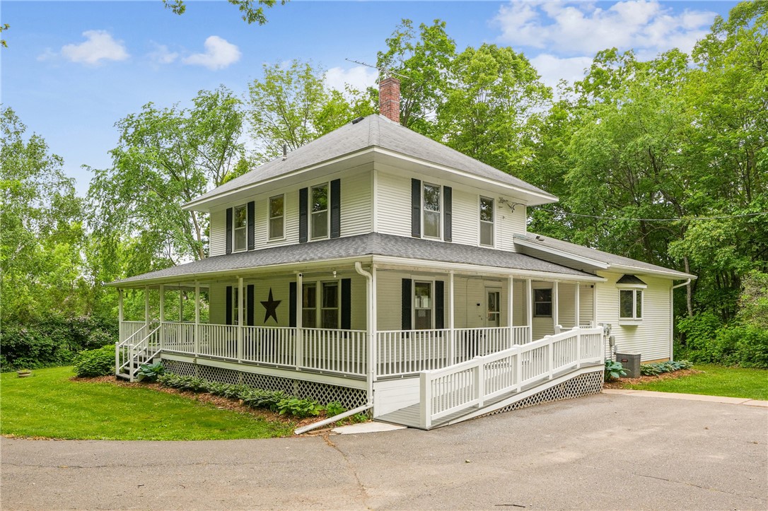 Wisconsin property for sale listing in Knapp Residentialhouse for sale picture with an address of 3220 50th Avenue in Knapp and a list price of 634900