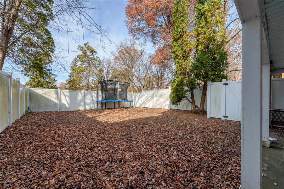 3244-Fern-Eau-Claire-WI-54703-8