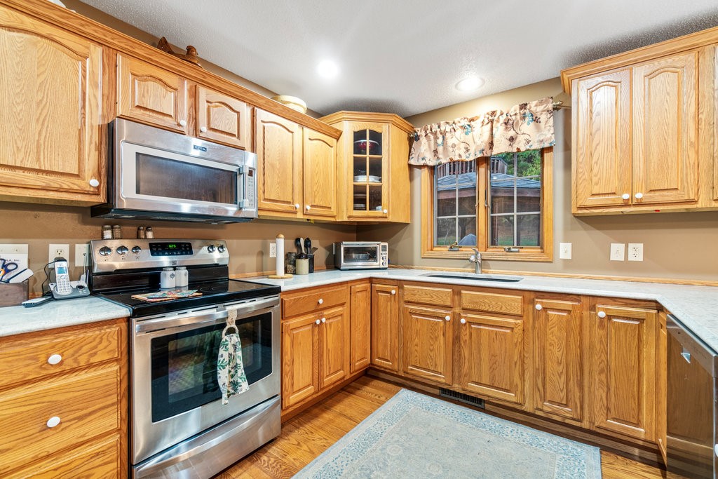 328 Nordveien Drive Boyceville WI 54725