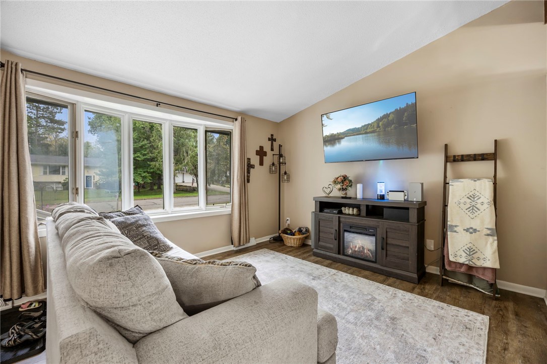 333-Valley-Amery-WI-54001-3