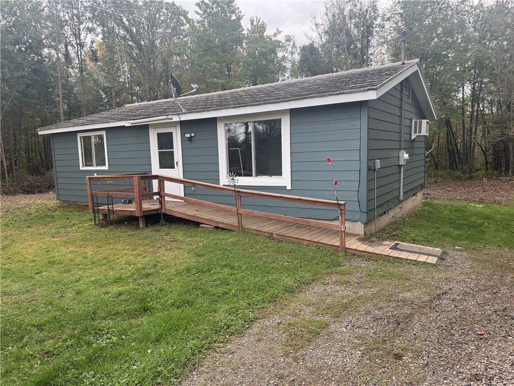 Wisconsin property for sale listing in Glen Flora Residentialhouse for sale picture with an address of 3621 Town Line Road in Glen Flora and a list price of 169000