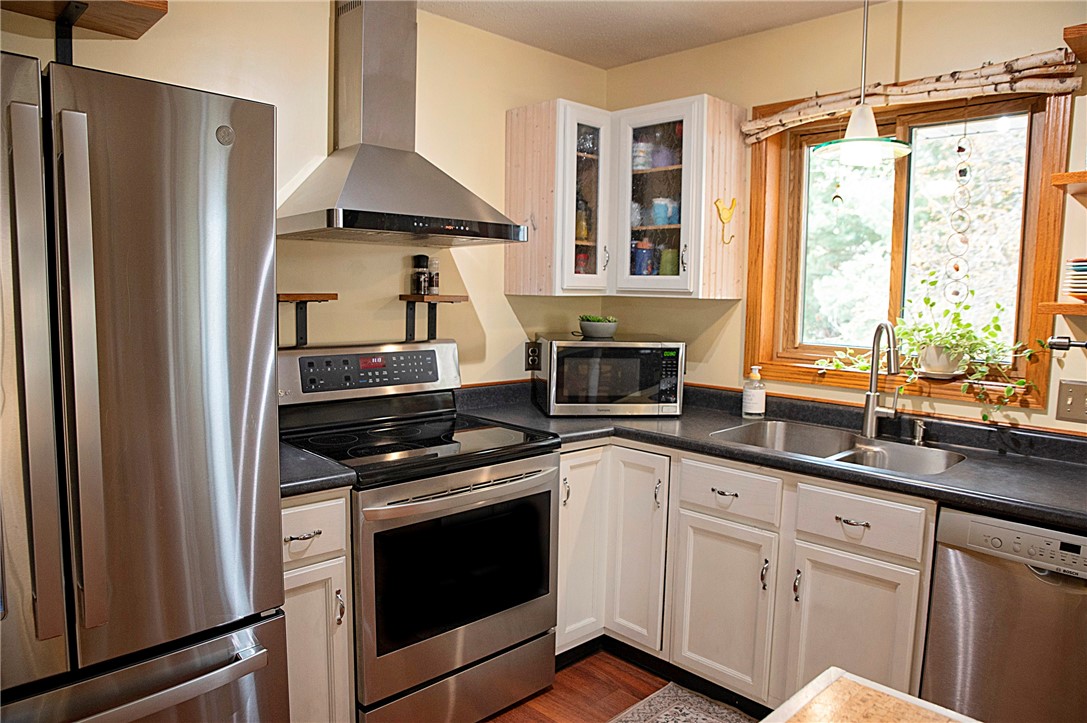 3638-Parkside-Eau-Claire-WI-54701-4