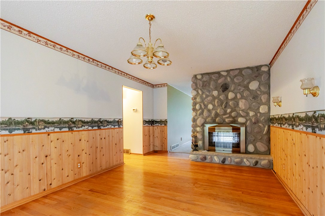 3739-20th-Elk-Mound-WI-54739-2