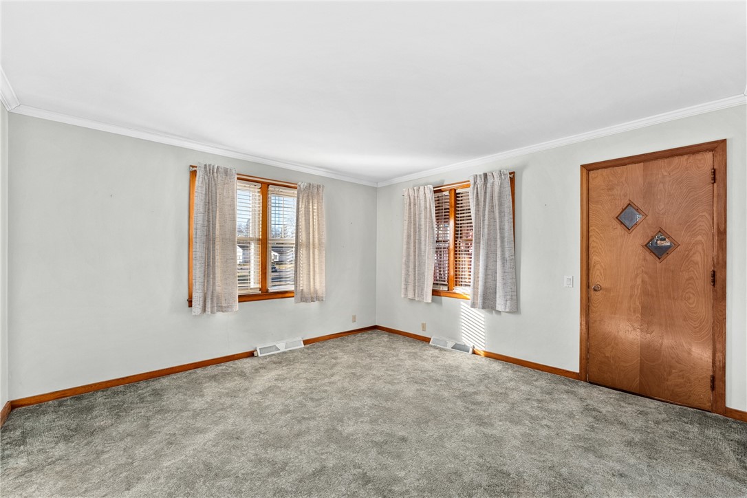 400 Stanley Street Thorp WI 54771