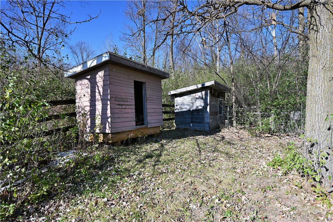 Wisconsin property for sale listing in Shell Lake Residentialhouse for sale picture with an address of 4003 Spur Rd Road in Shell Lake and a list price of 192000