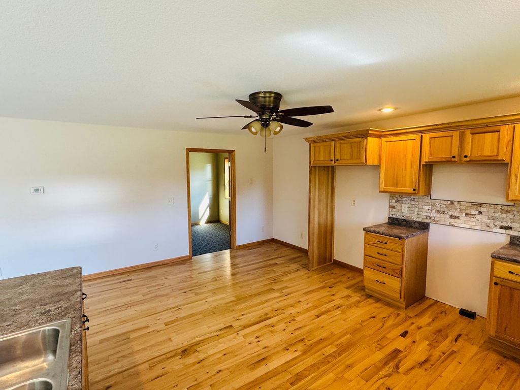 405-Diamond-Ridgeland-WI-54763-4