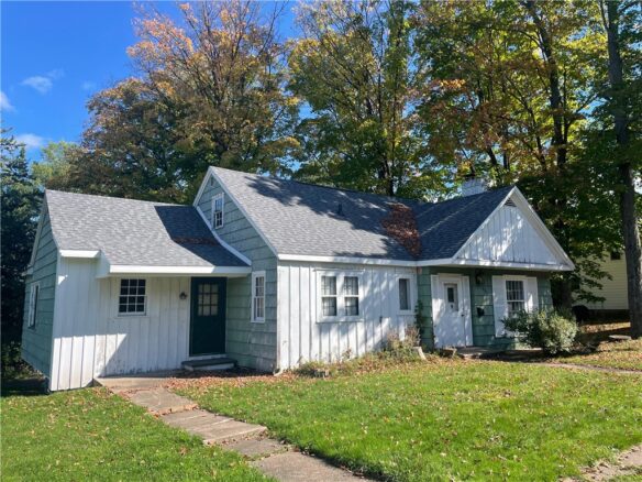 421 3rd Avenue S, Park Falls, WI