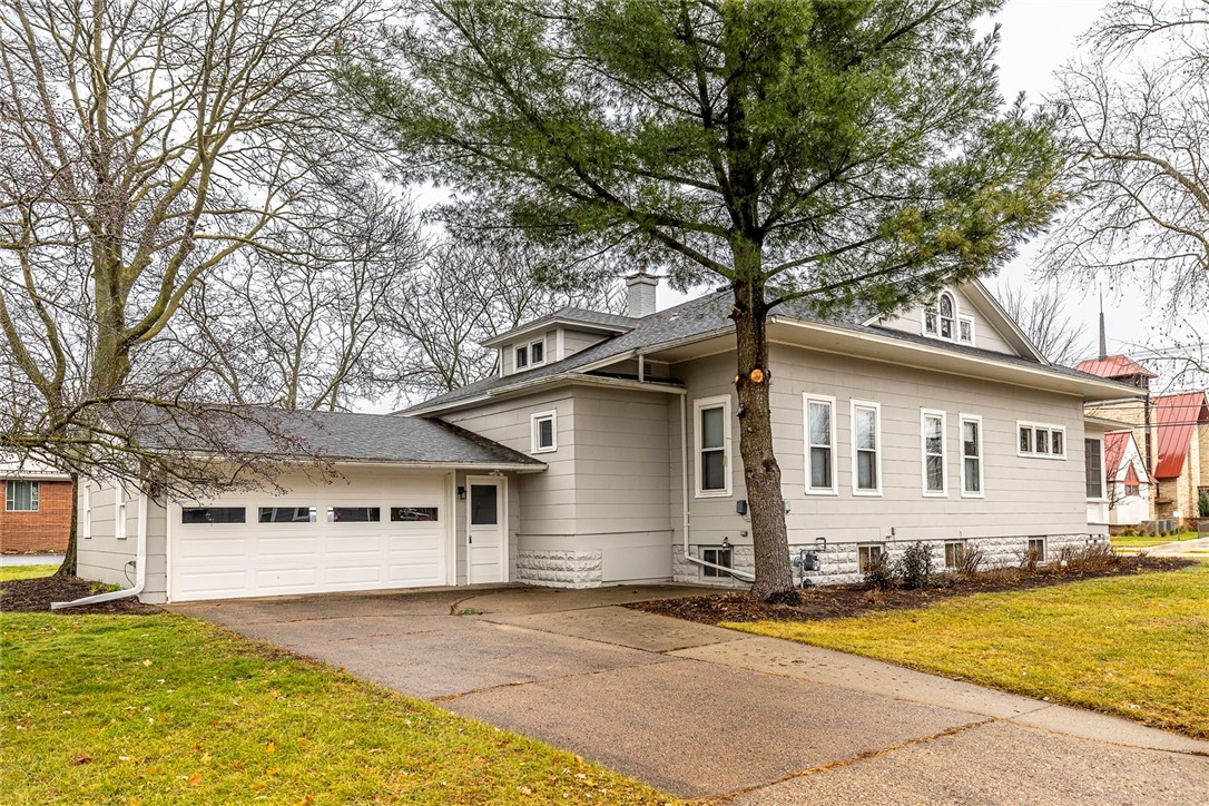 421 Harrison Street Black River Falls WI 54615