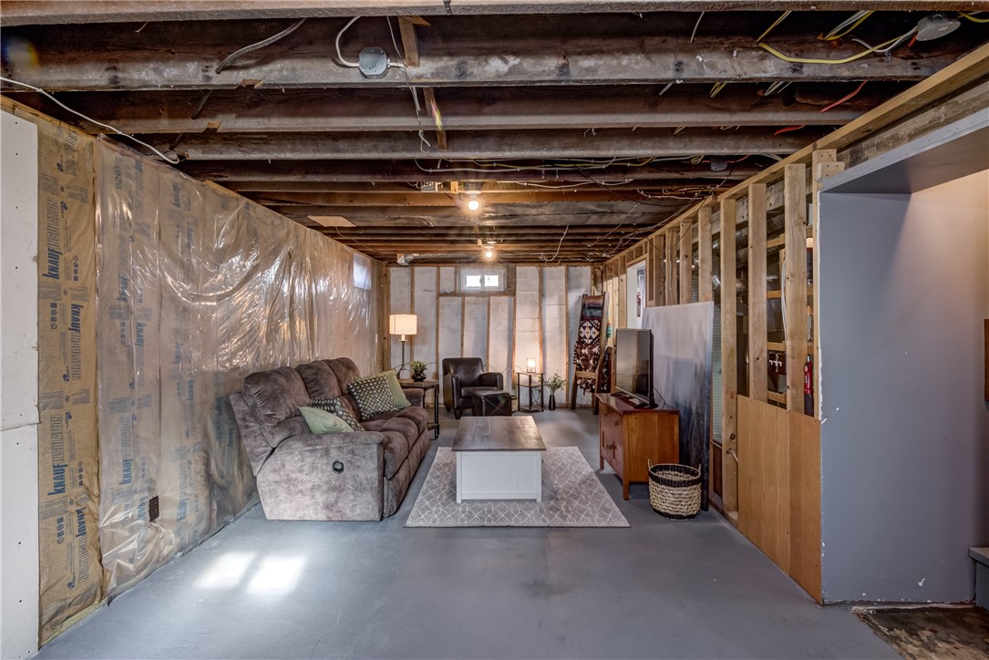 421-Irvine-Chippewa-Falls-WI-54729-3