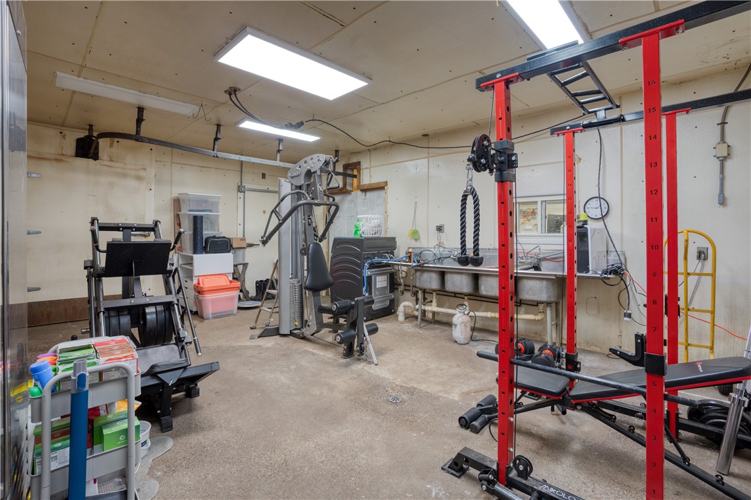 4271-220th-Cadott-WI-54727-1