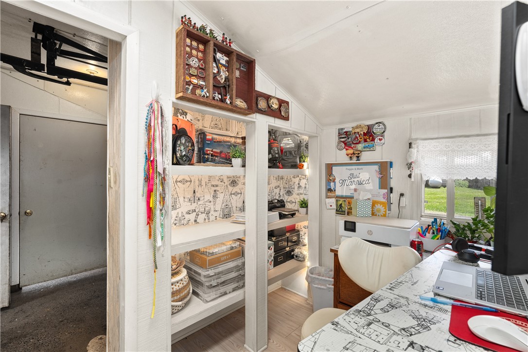 4271-220th-Cadott-WI-54727-2