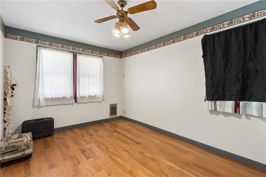 4271-220th-Cadott-WI-54727-5