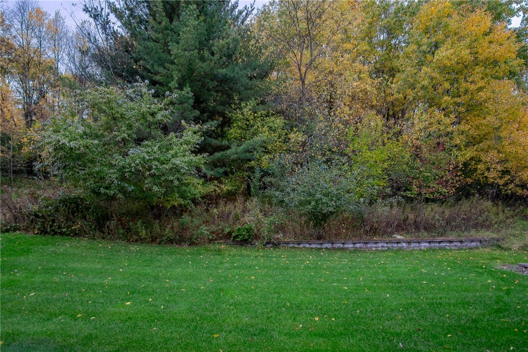 4616-Oakwood-Hills-Eau-Claire-WI-54701-8