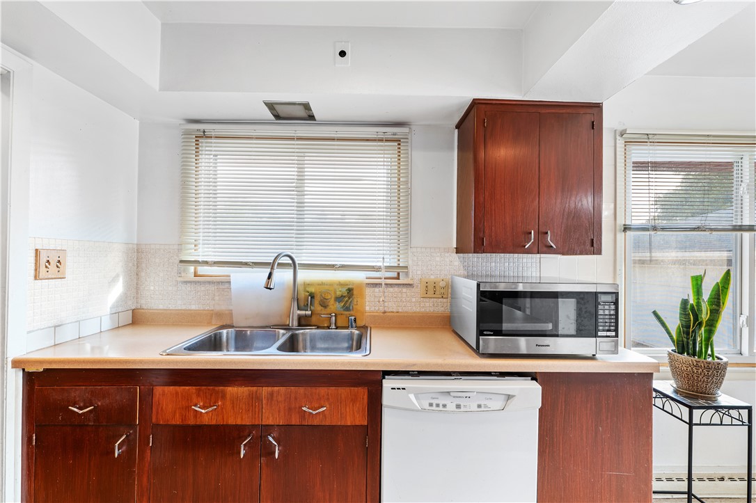 Residentialhouse for sale picture with an address of  4639 N 75th Street in Milwaukee and a list price of 249900