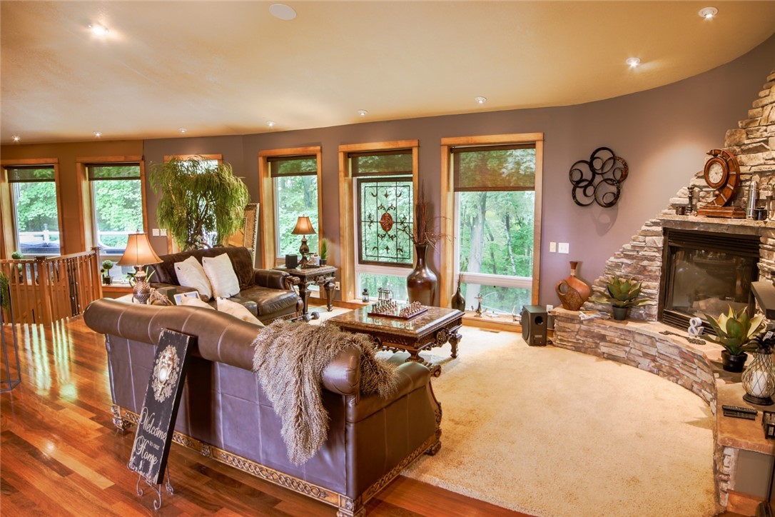 4762-600th-Menomonie-WI-54751-4