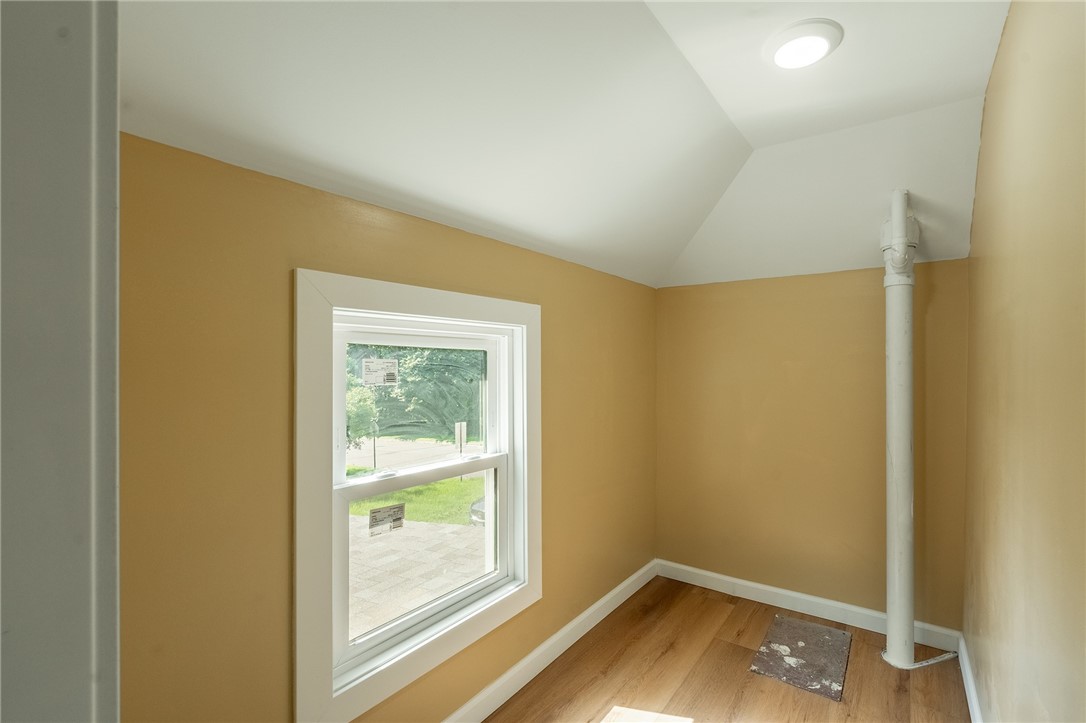 488-Minneapolis-Ave-Amery-WI-54001-7