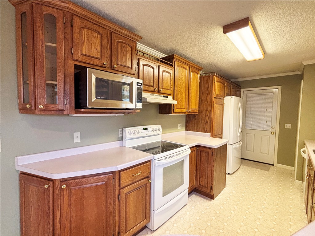 Wisconsin property for sale listing in Barron Residentialhouse for sale picture with an address of 511 Wisconsin Avenue in Barron and a list price of 274900