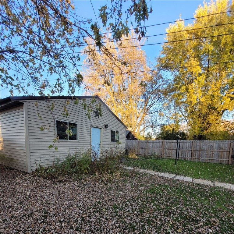 512-2nd-Street-Withee-WI-54498-6