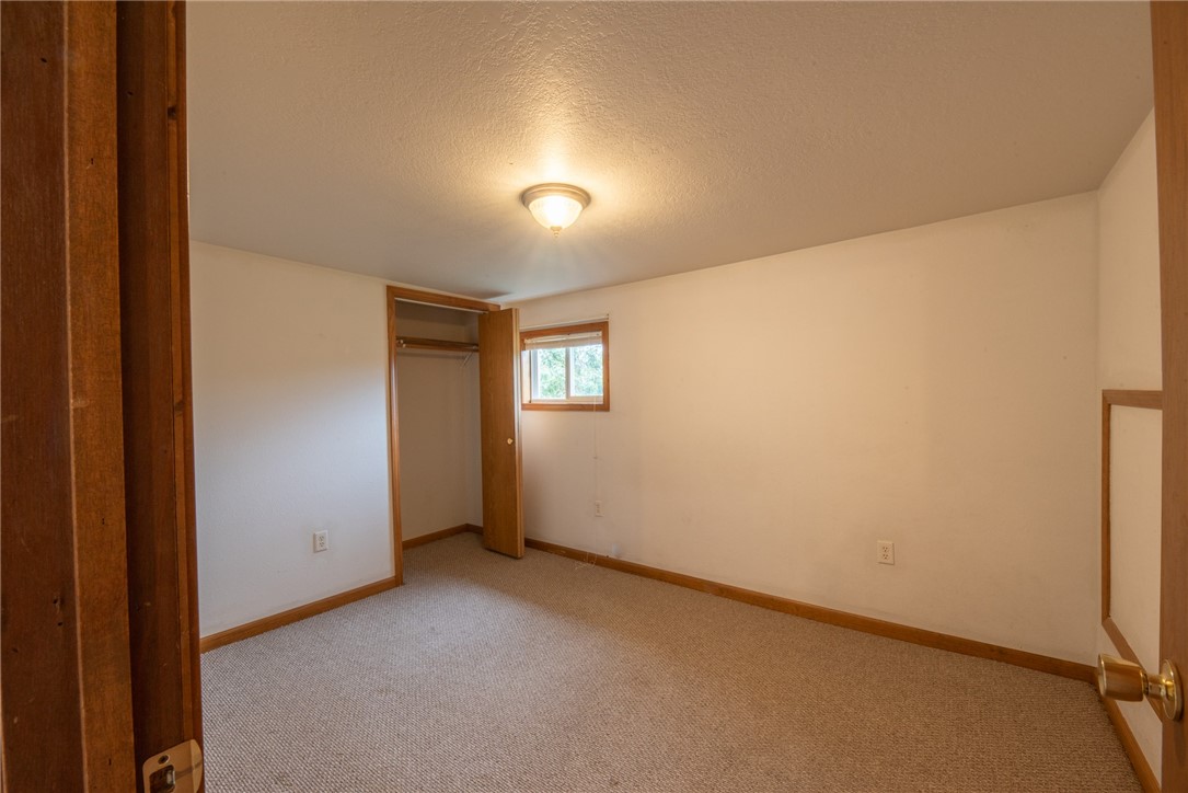 5138N-Main-Winter-WI-54896-3